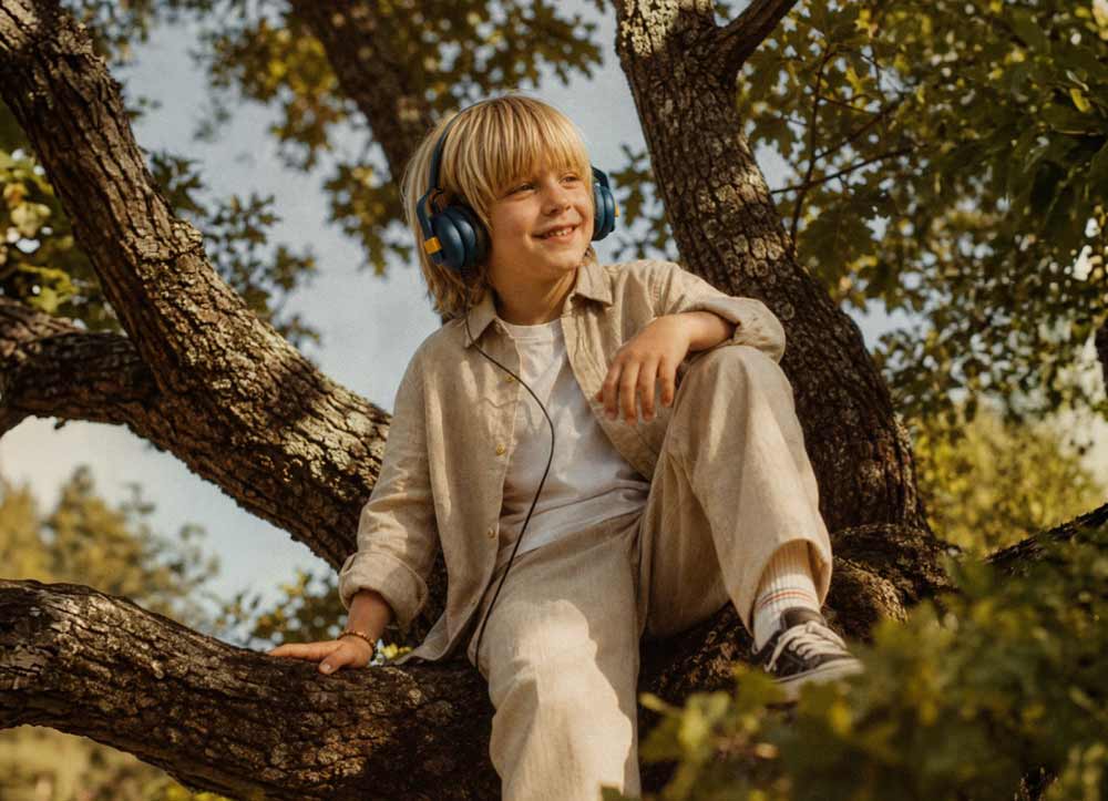 2026 Buyer's Guide: Best Kids Headphones by Age Group